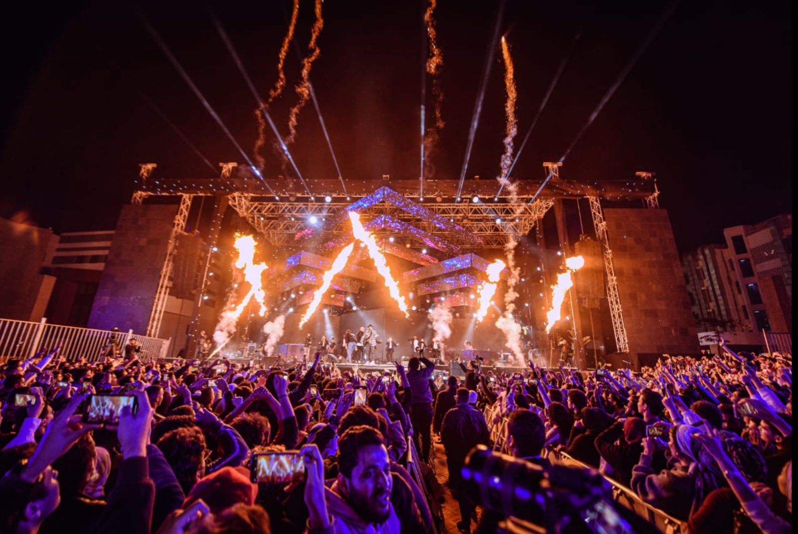 تامر حسنى (1)