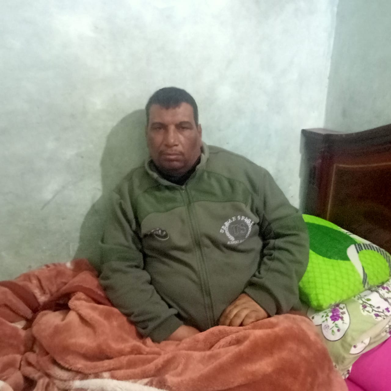 على الجمال احد الناجين من غرق مركب سيدنا الحسين