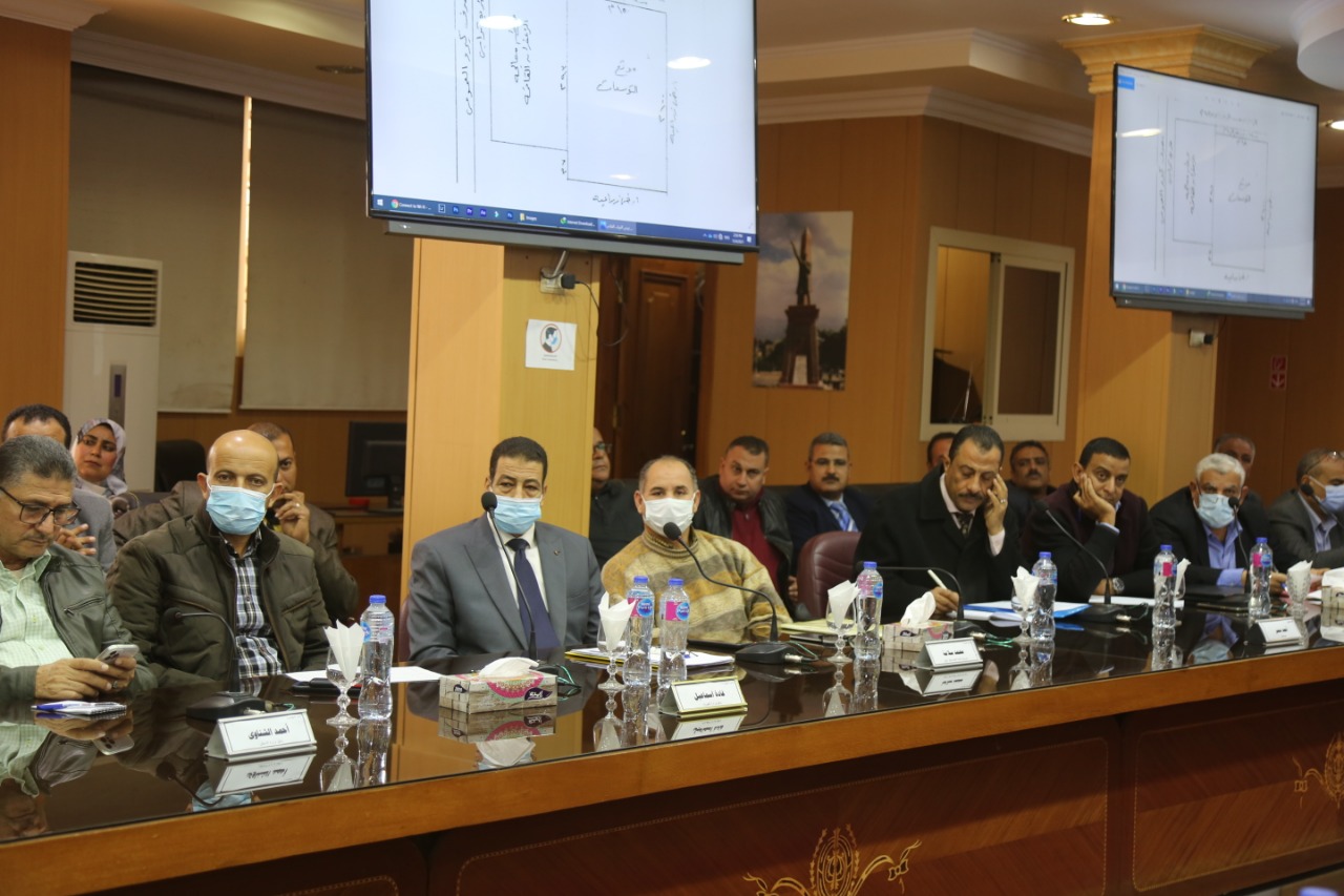 محافظ كفر الشيخ يناقش طلبات مجلسي النواب والشيوخ (11)