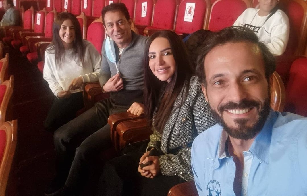 انجي علاء ويوسف الشريف مع دنيا سمير غانم ومصطفي شعبان
