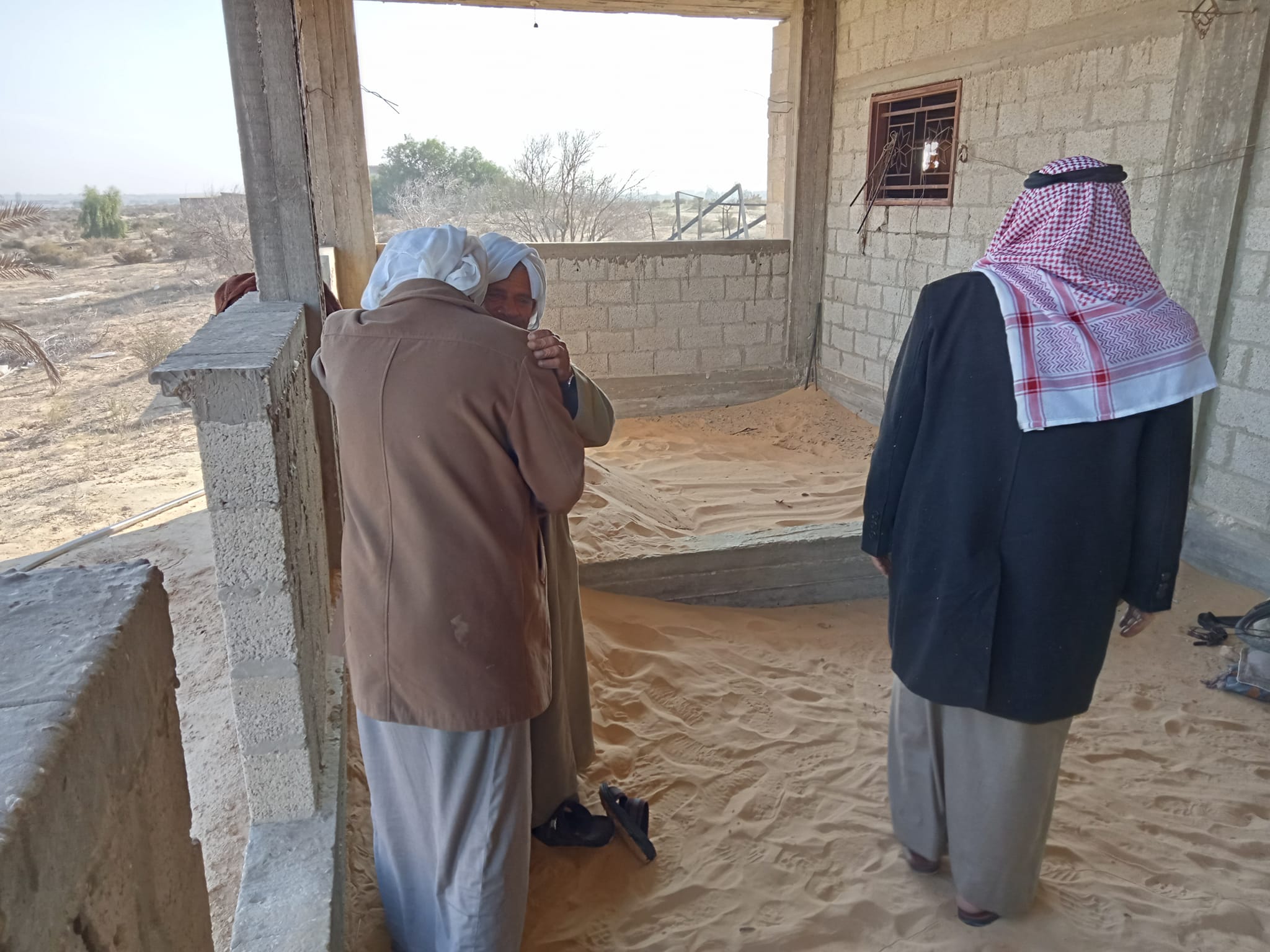 من افراح الاهالى بعودتهم لأرضهم لزراعتها من افراح الاهالى بعودتهم لأرضهم لزراعتها