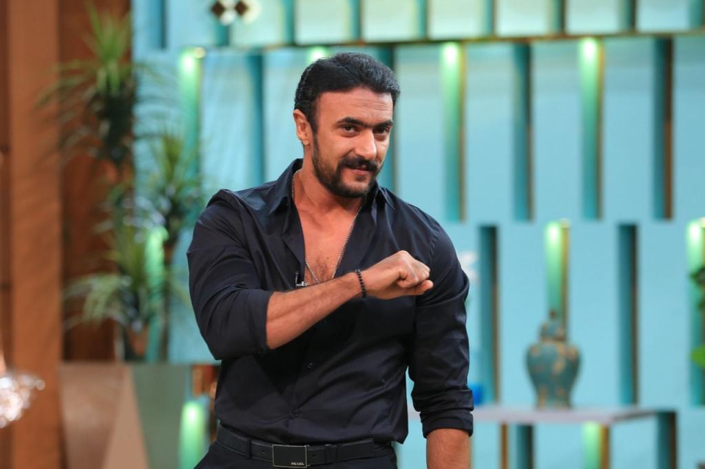 حلقة ياسمين عبد العزيز مع منى الشاذلى (5)