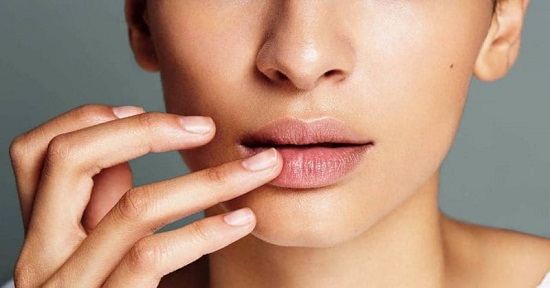 وصفات لتفتيح منطقة حول الفم