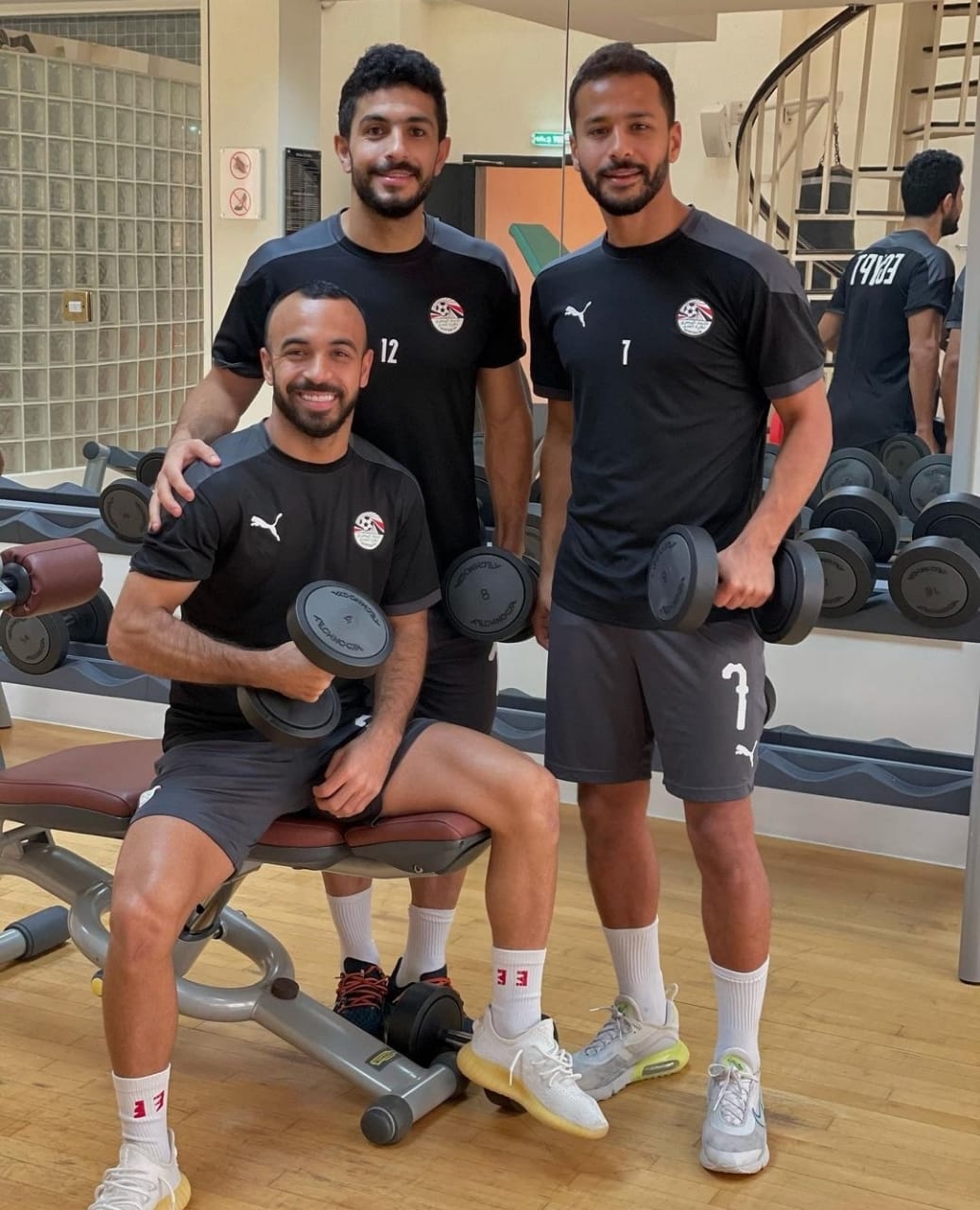 لاعبو المنتخب (1)