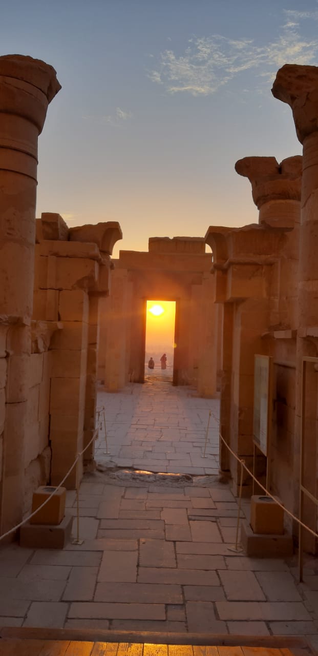 لحظة تعامد الشمس بمعبد حتشبسوت