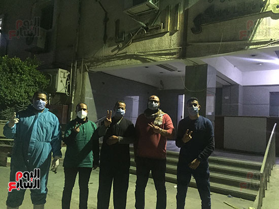 أول مستشفى عزل يغلق أبوابه بعد تراجع الإصابات (7)