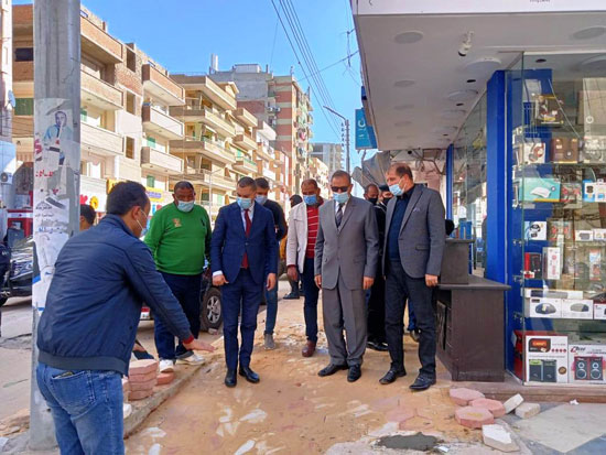 توجيهات المحافظ لاعمال الرصف بالانترلوك توجيهات المحافظ لاعمال الرصف بالانترلوك