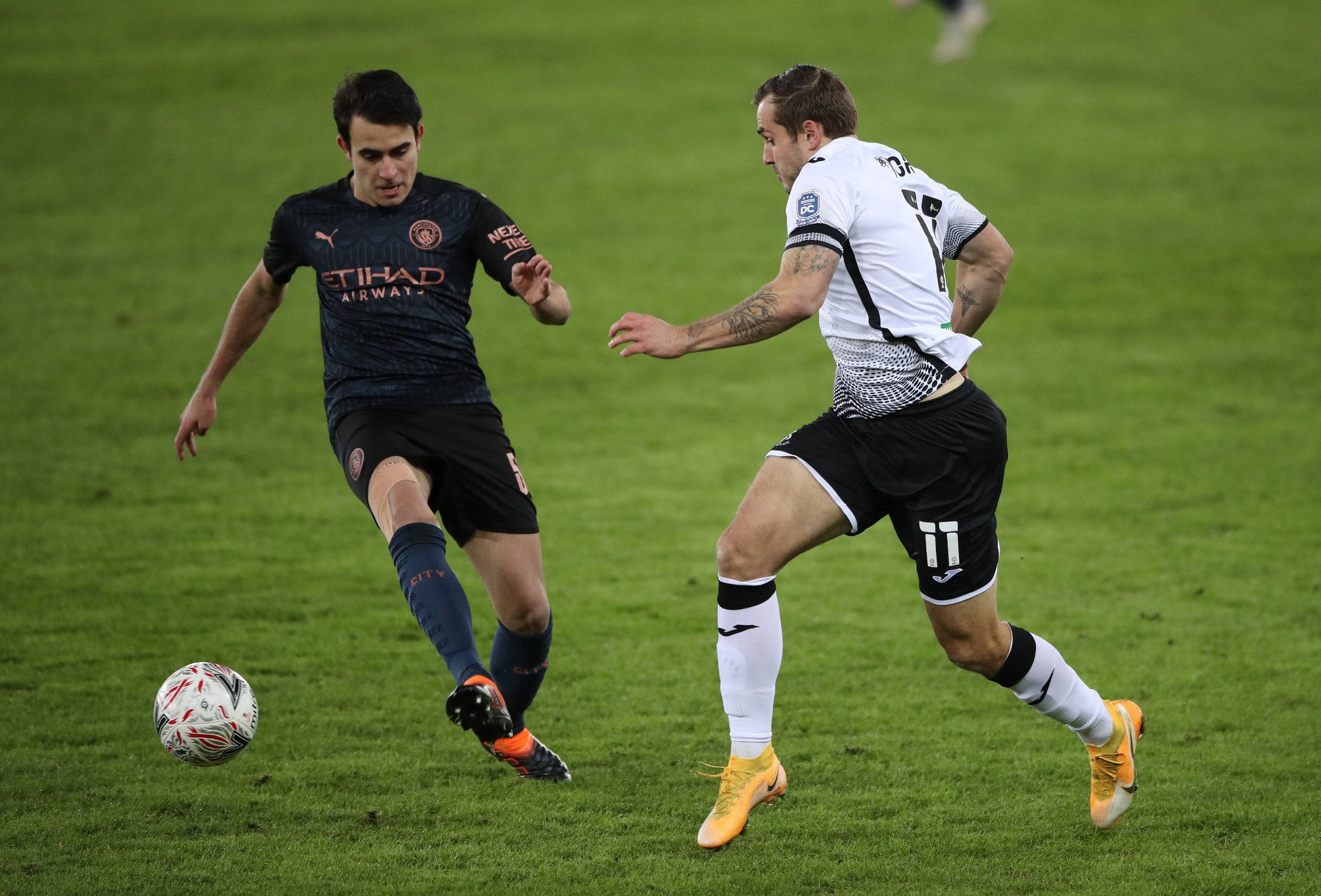 سوانزي ضد مان سيتي (3)