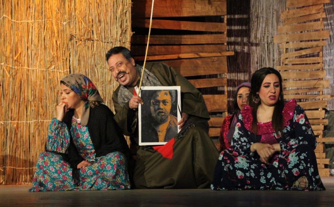 مسرحية من 15 سنة لفرقة السامر للمخرج عمرو حسان 