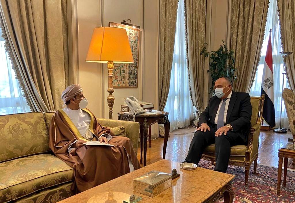 وزير الخارجية سامح شكرى يستقبل سفير سلطنة عمان فى مصر