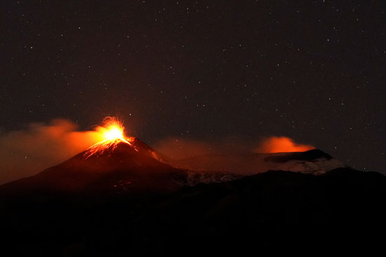 جبل إنتا أحد أكثر البؤر البركانية فى العالم