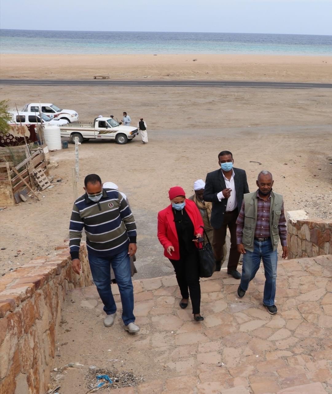 جولة نائب محافظ البحر الاحمر بمنطقة الشيخ مالك (4)