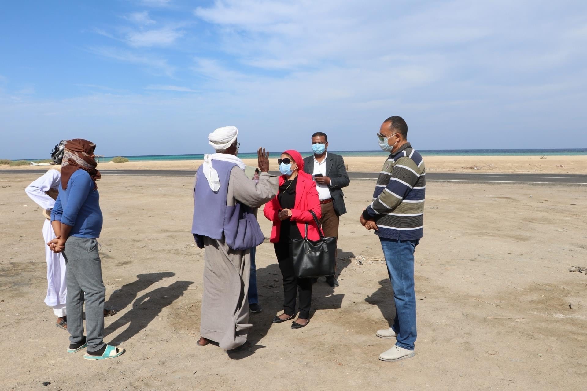 جولة نائب محافظ البحر الاحمر بمنطقة الشيخ مالك (1)