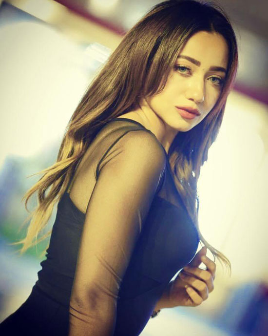 الفنانة-يارا-نور-الدين الفنانة-يارا-نور-الدين