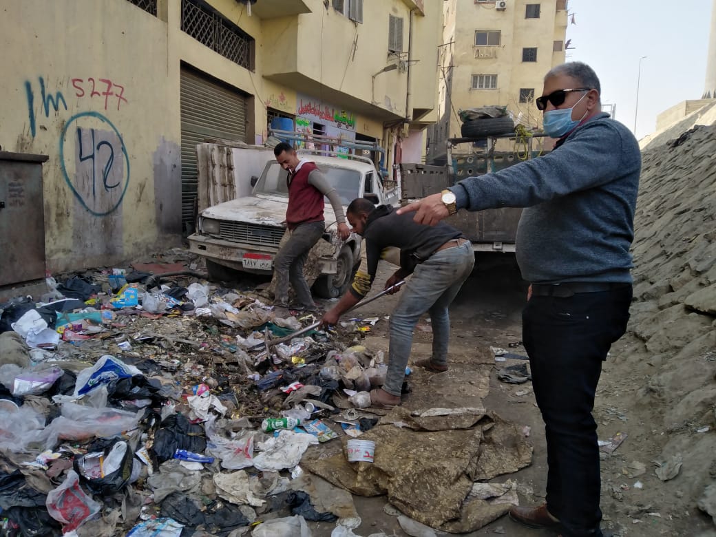 مخلفات القمامة بحى البساتين