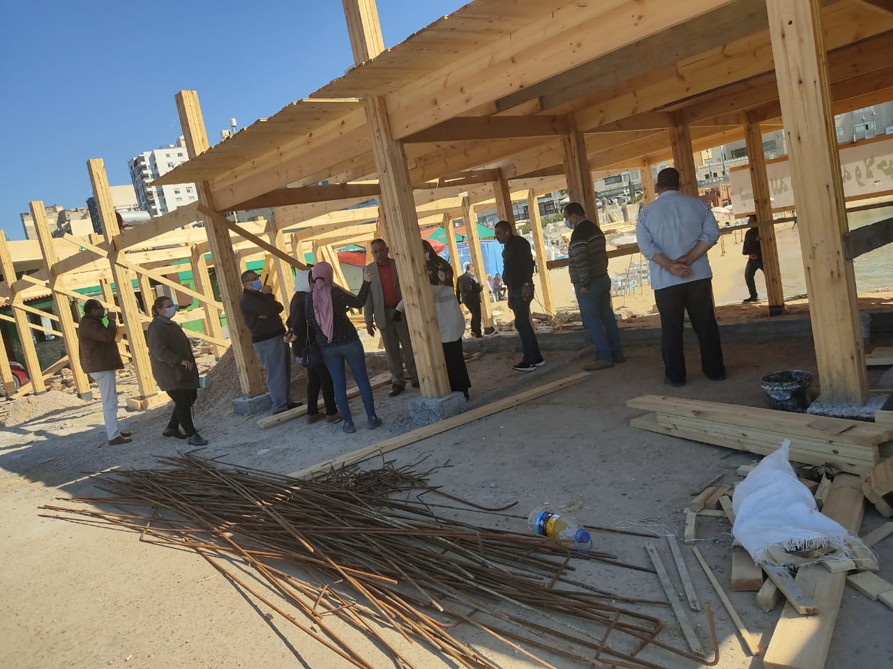 إزالة أعمال بناء مخالف بدون ترخيص داخل نادي المهندسين في الإسكندرية (7)