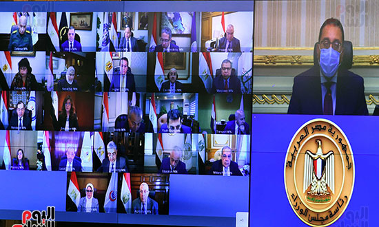 اجتماع مجلس الوزراء الأسبوعى عبر الفيديو كونفرانس (2)