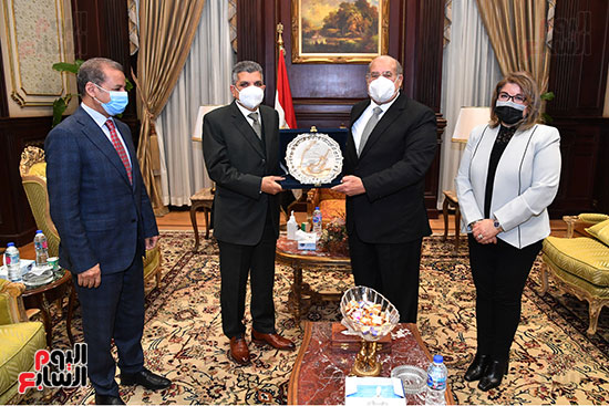 رئيس مجلس الشيوخ  (10)