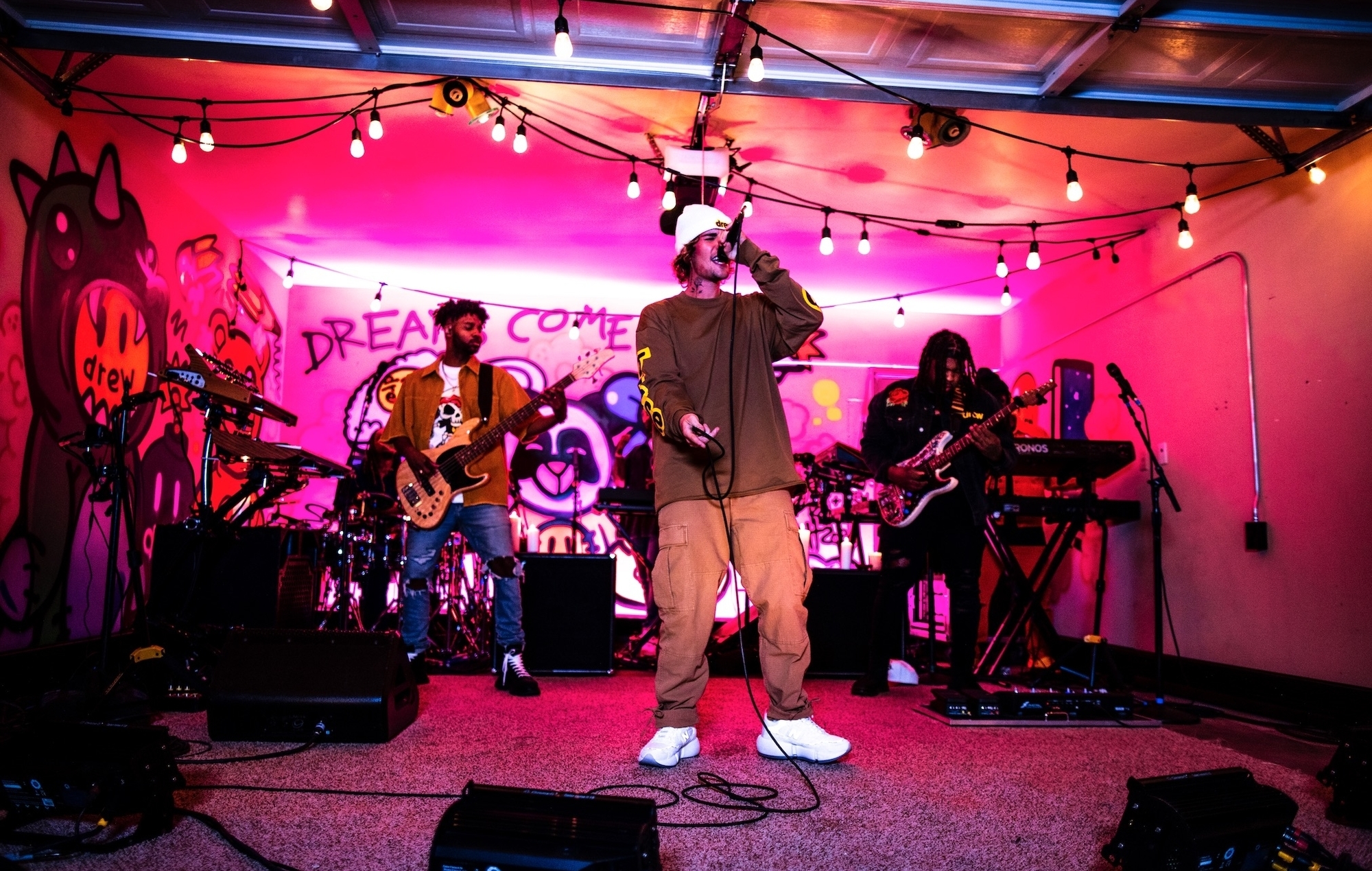 جاستين بيبر (1)