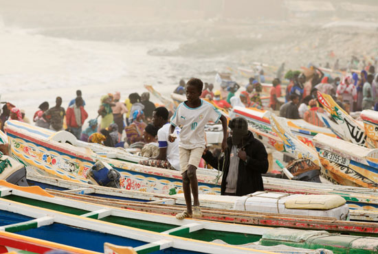 سحابة ترابية كبيرة تخنق عاصمة السنغال وتعطل صيد الأسماك (6)