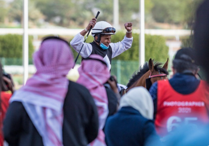 جانب من سباق الخيول في السعودية