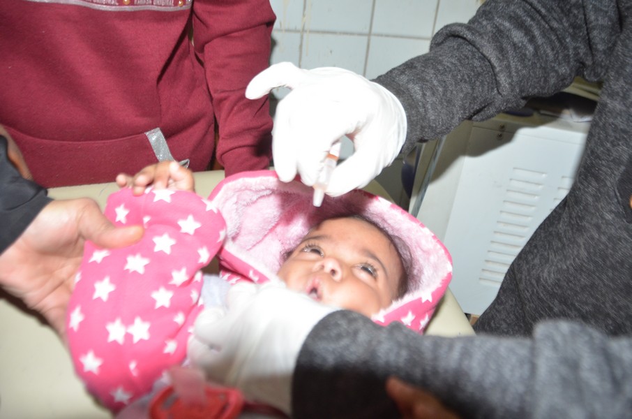 صحة الأقصر تقدم تطعيمات ضد شلل الأطفال