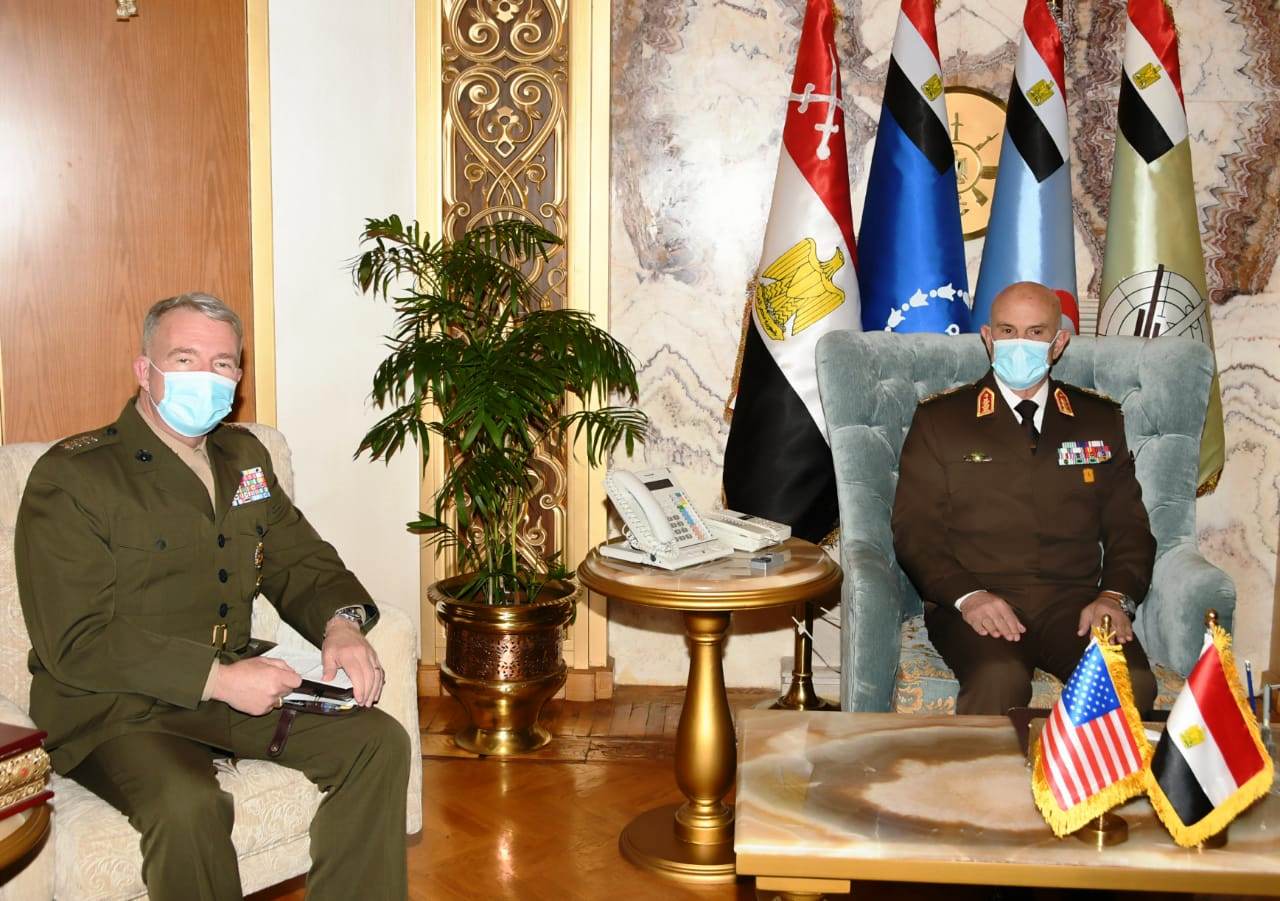 الفريق محمد فريد يلتقى قائد القيادة المركزية الأمريكية