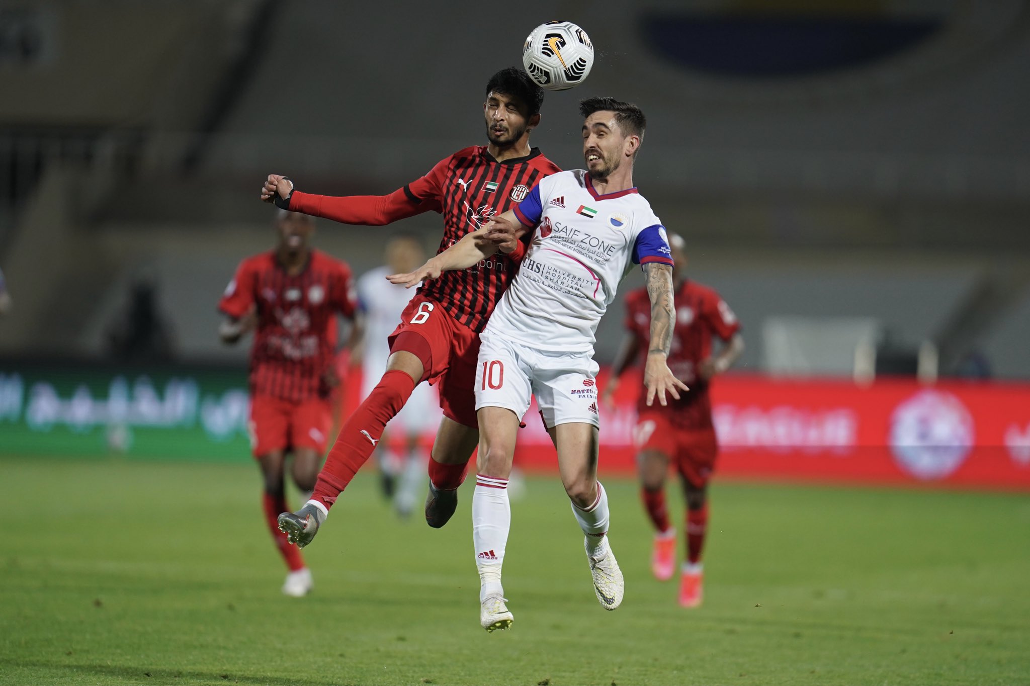 الشارقة ضد الجزيرة (4)