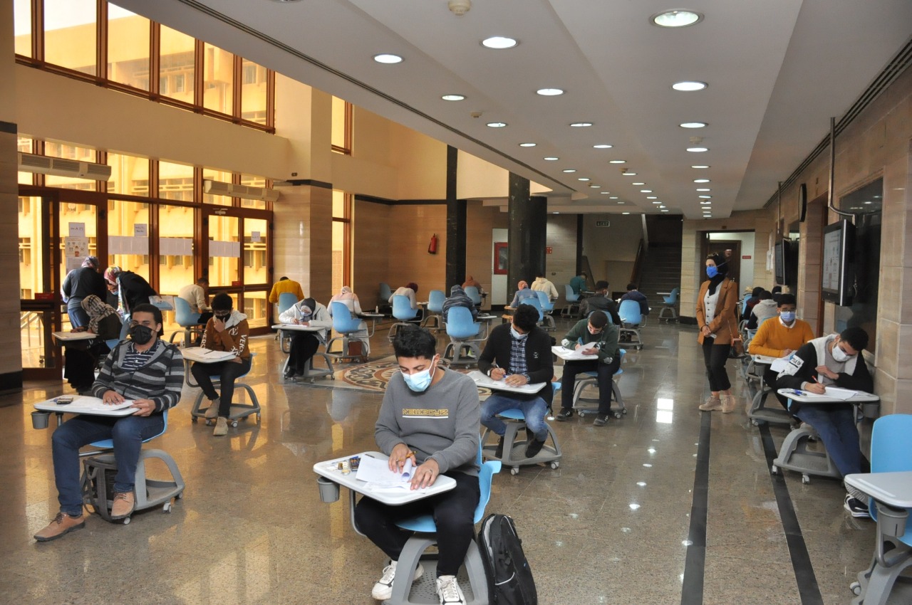 الامتحانات بجامعة كفر الشيخ الامتحانات بجامعة كفر الشيخ