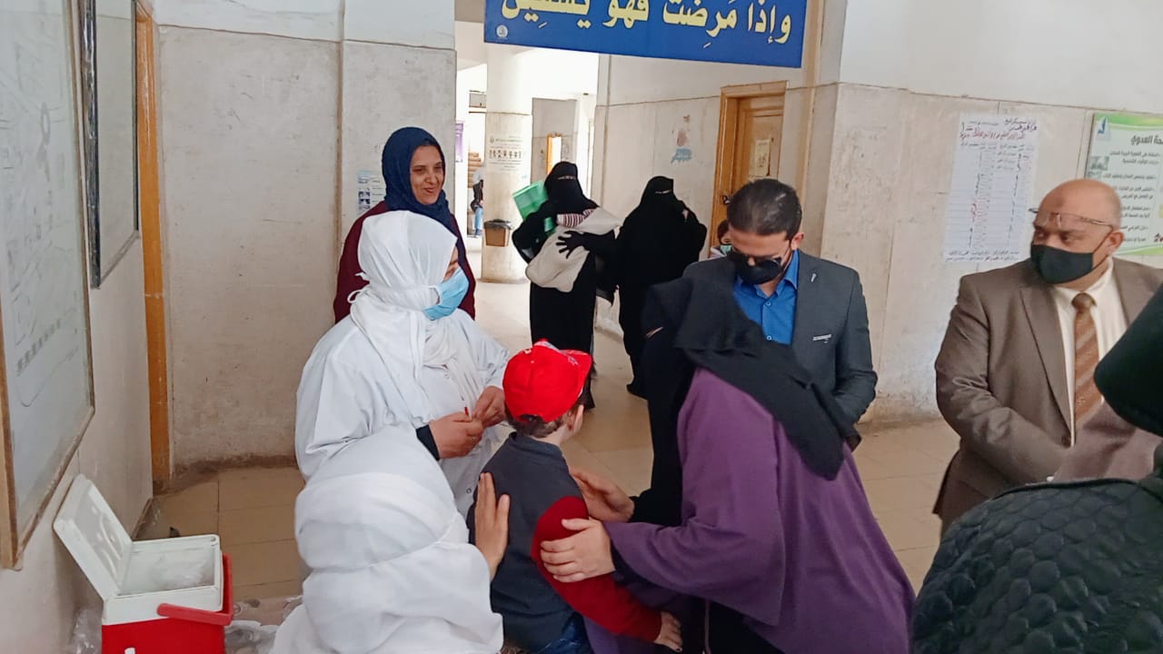 تطعيم الاطفال ضد مرض شلل الاطفال بكفر الشيخ