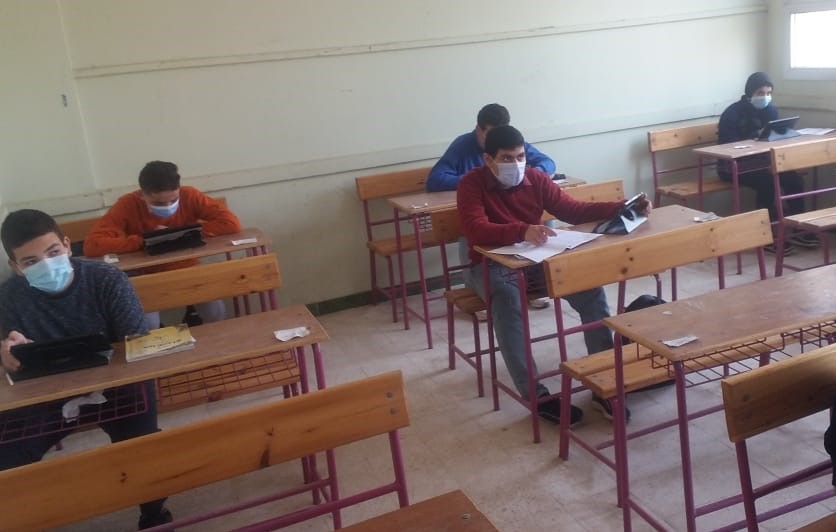 امتحانات الفصل الدراسي الاول بمدارس بنى سويف