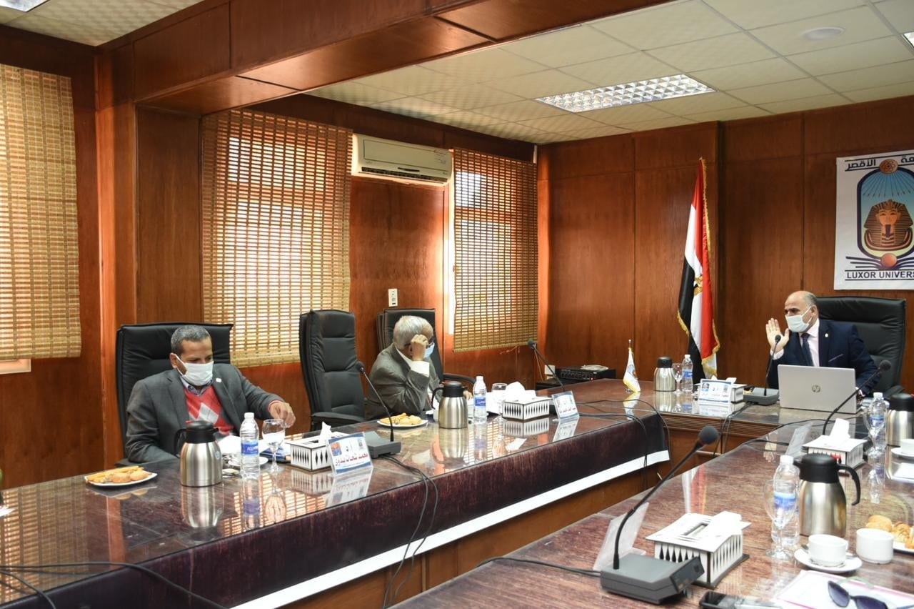 مجلس جامعة الاقصر يقرر عودة الدراسة 20 فبراير