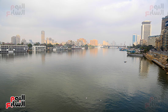 غيوم كثيفة فوق النيل