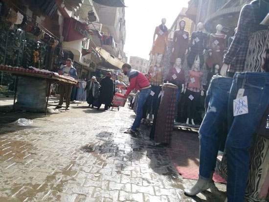شوارع الجيزة تحولت إلى سوق عشوائى (10)