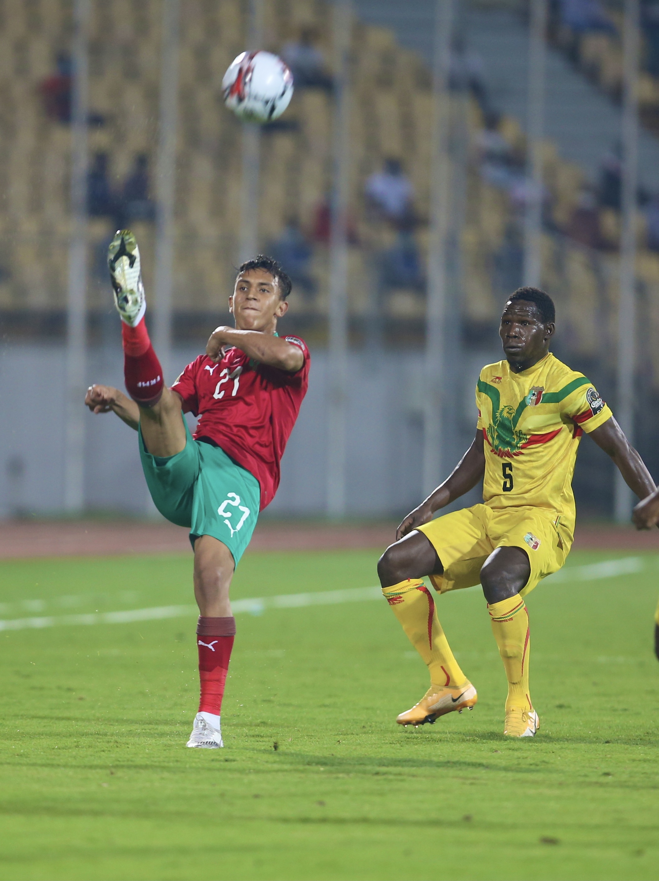 ندية وقوة من لاعب المغرب