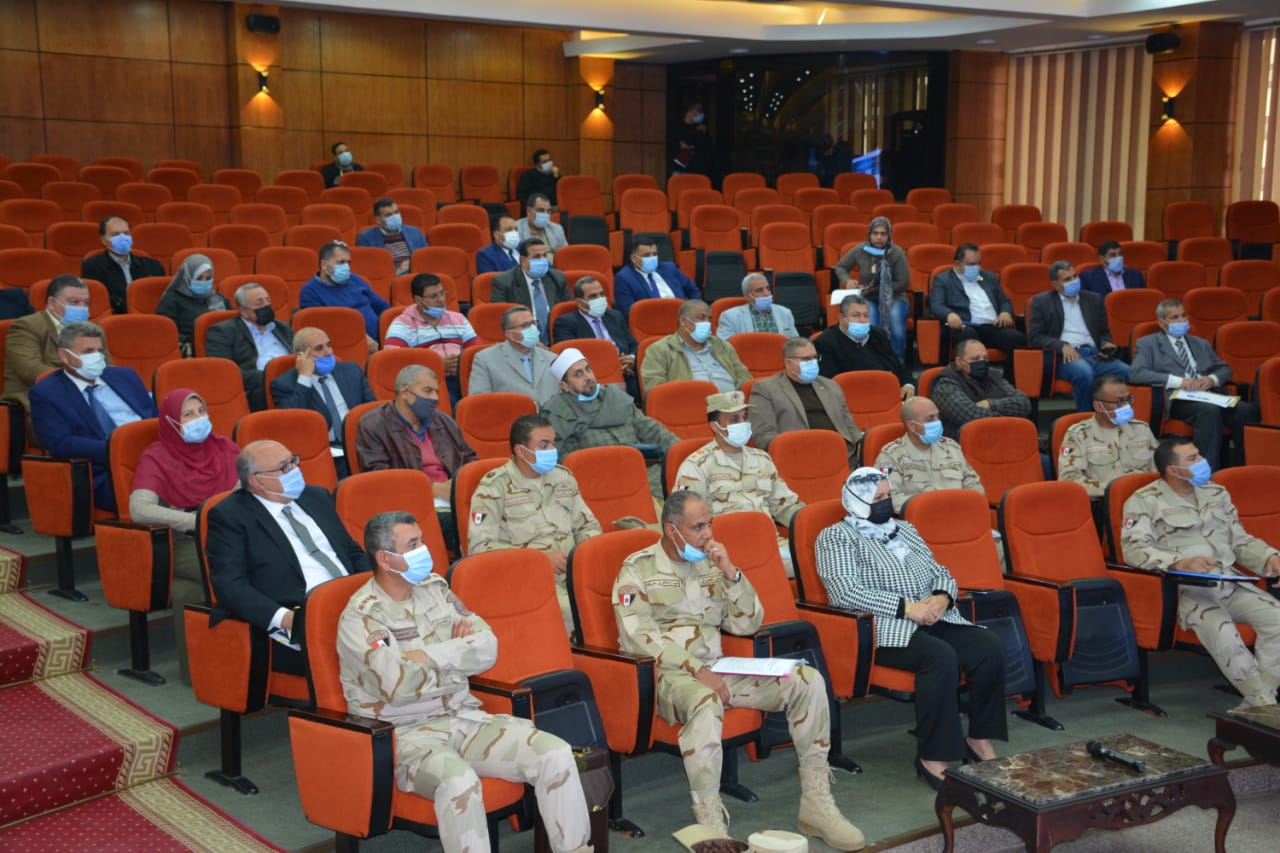 لقاء محافظ الدقهلية وقيادات الجيش الثاني الميداني (4)