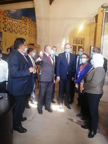 سفير الاتحاد الأوروبى لدى مصر يزور متاحف الرى بالقناطر الخيرية (4)