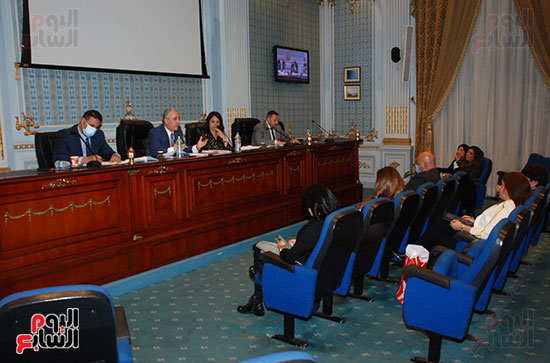 اجتماع لجنة الثقافة والآثار والإعلام بمجلس النواب  (6)