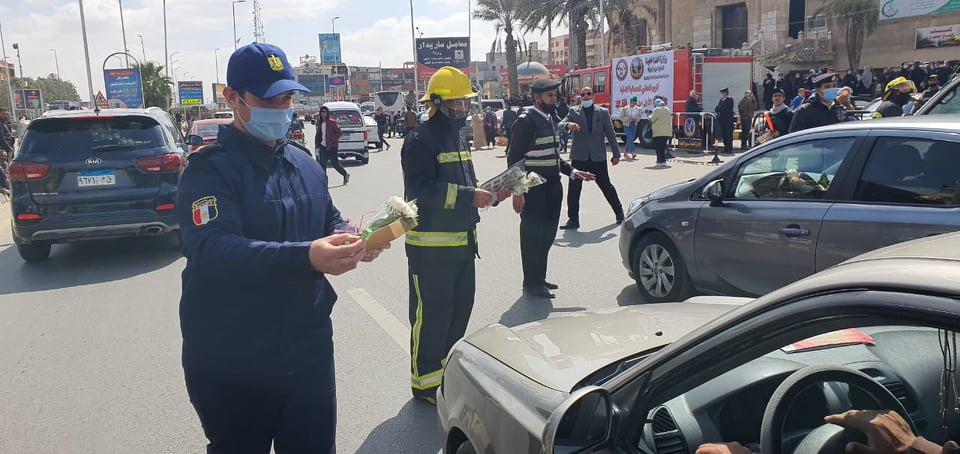 احتفالات الحماية مع الموطنين احتفالات الحماية مع الموطنين
