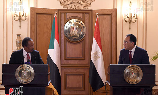رئيس الوزراء بمؤتمر صحفى مع نظيره السودانى (1)