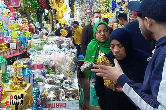 أسواق الإسكندرية تتزين لاستقبال شهر رمضان (7)