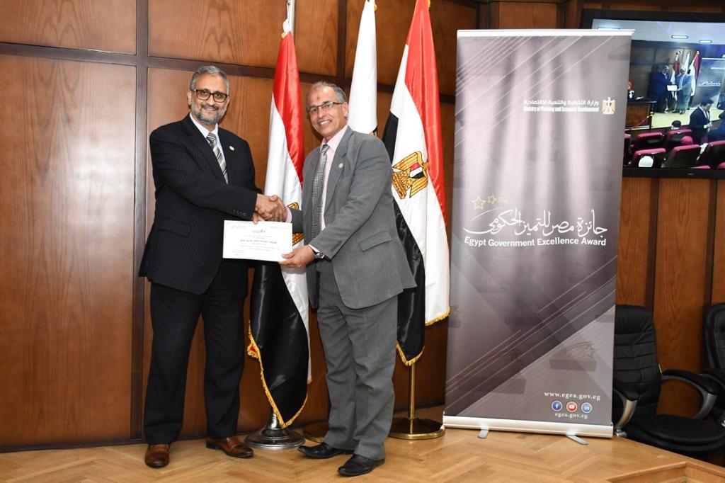 تكريم الفائزين بجائزة مصر للتميز