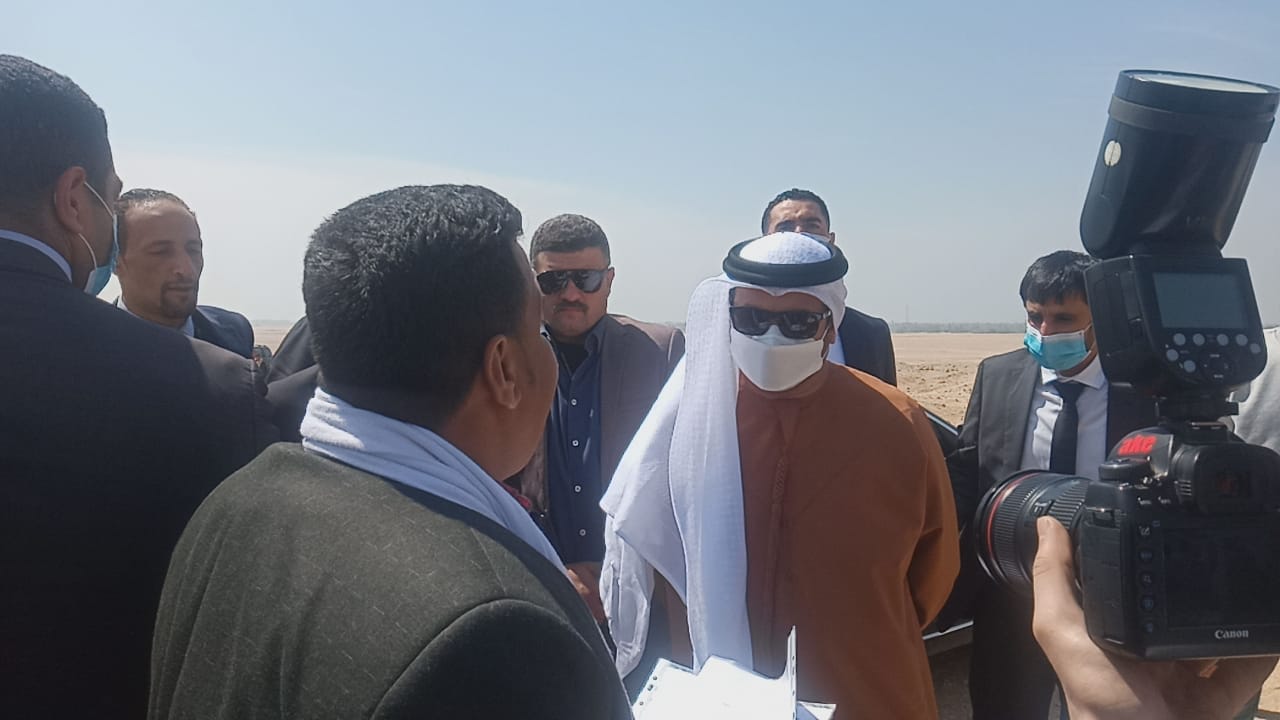 سفير الإمارات يزور منطقة تل العمارنة الأثرية (6)