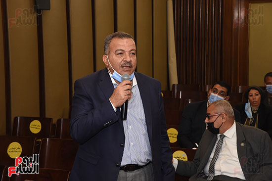 اجتماع لجنة الصحة بمجلس النواب برئاسة الدكتور أشرف حاتم رئيس اللجنة  (4)