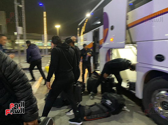 بعثة فريق الترجى التونسى تغادر مطار القاهرة  (9)