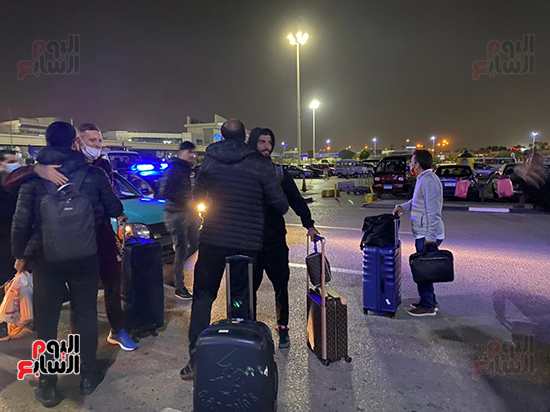 بعثة فريق الترجى التونسى تغادر مطار القاهرة  (6)