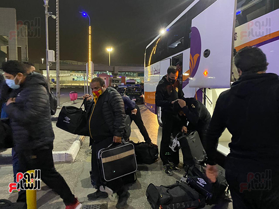 بعثة فريق الترجى التونسى تغادر مطار القاهرة  (14)