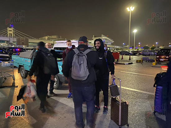 بعثة فريق الترجى التونسى تغادر مطار القاهرة  (4)