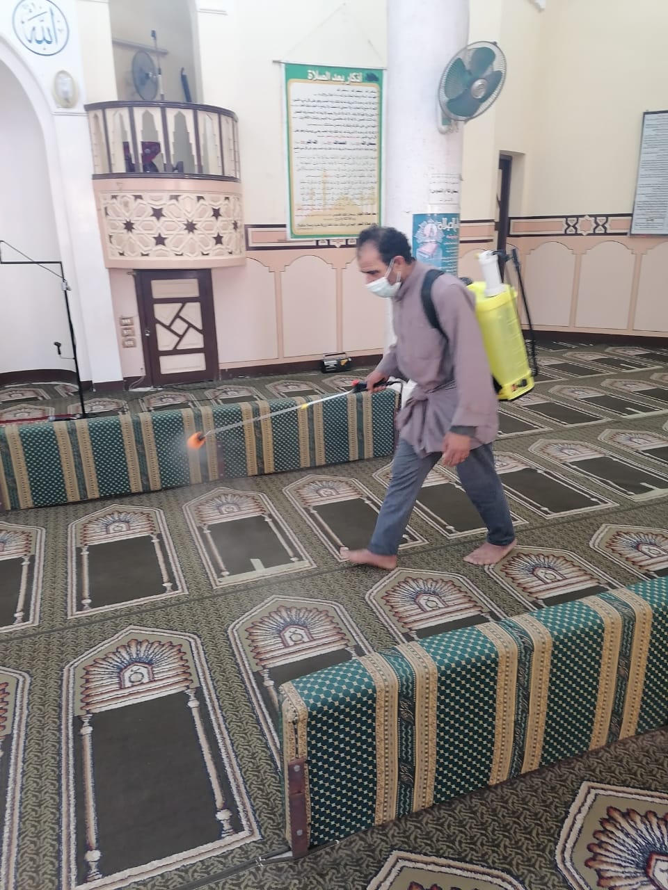 تطهير ونظافة المساجد بالمحافظات