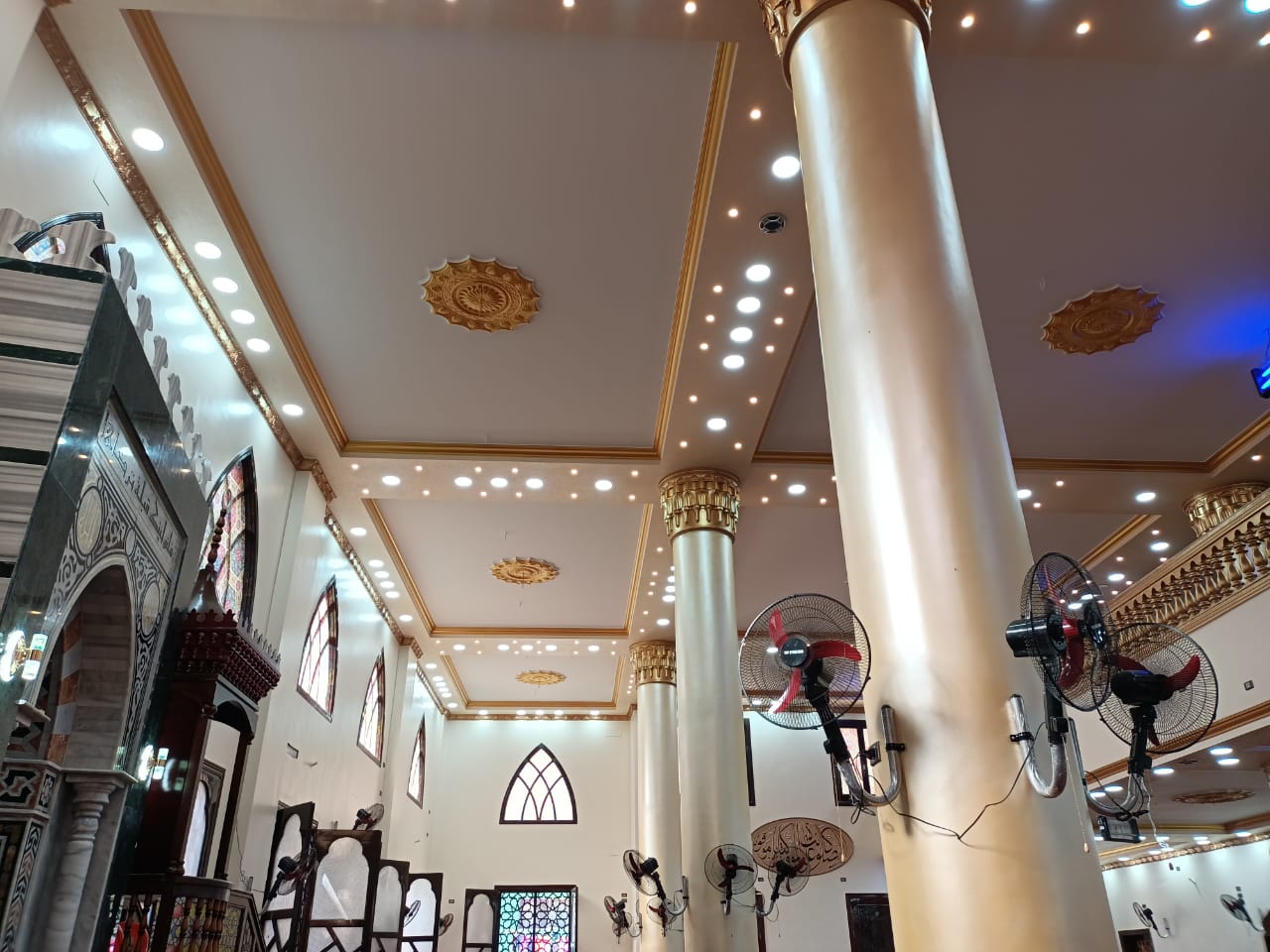 مسجد الرشيدي من الداخل